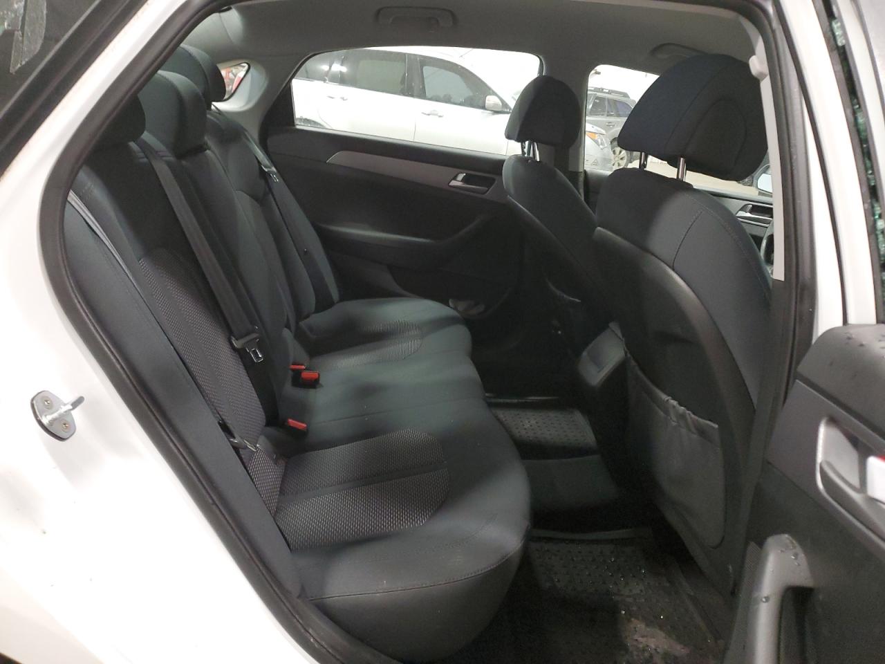 2017 Hyundai Sonata - Image 10