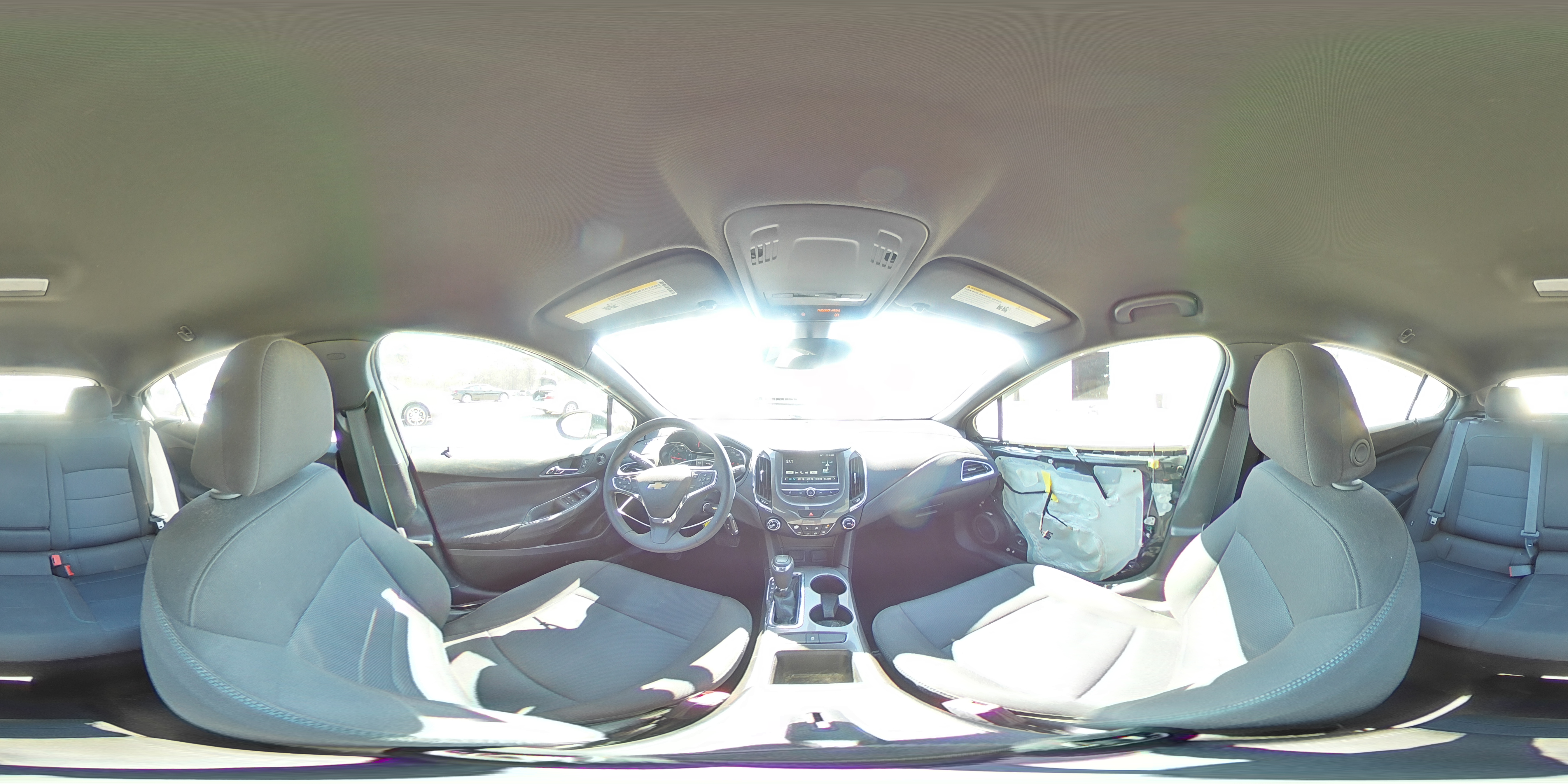 2018 Chevrolet Cruze - Image 14