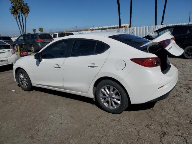  MAZDA 3 2016 White
