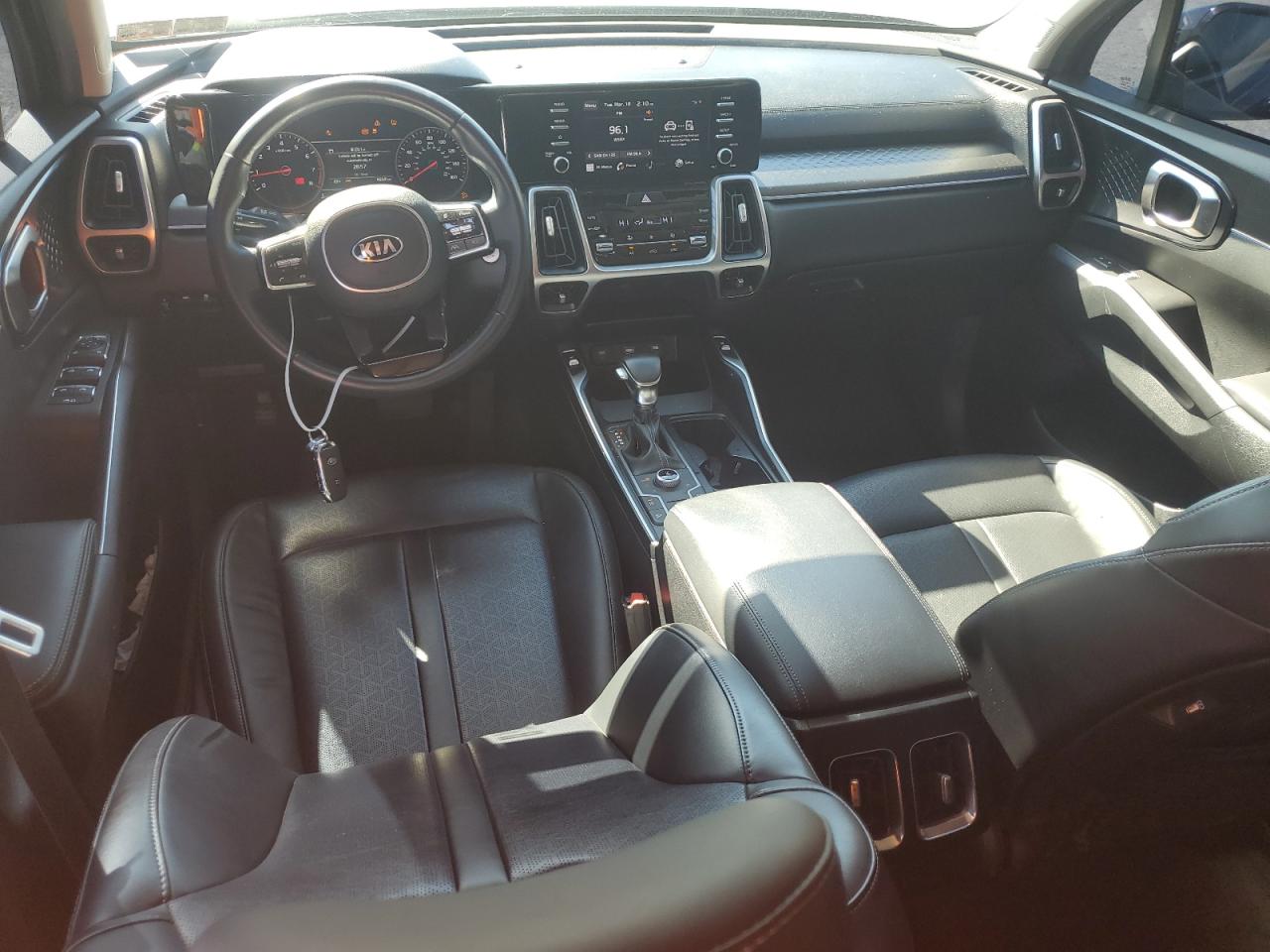 2021 Kia Sorento - Image 8