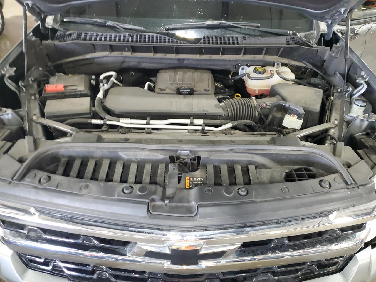 2023 Chevrolet Silverado - Image 12