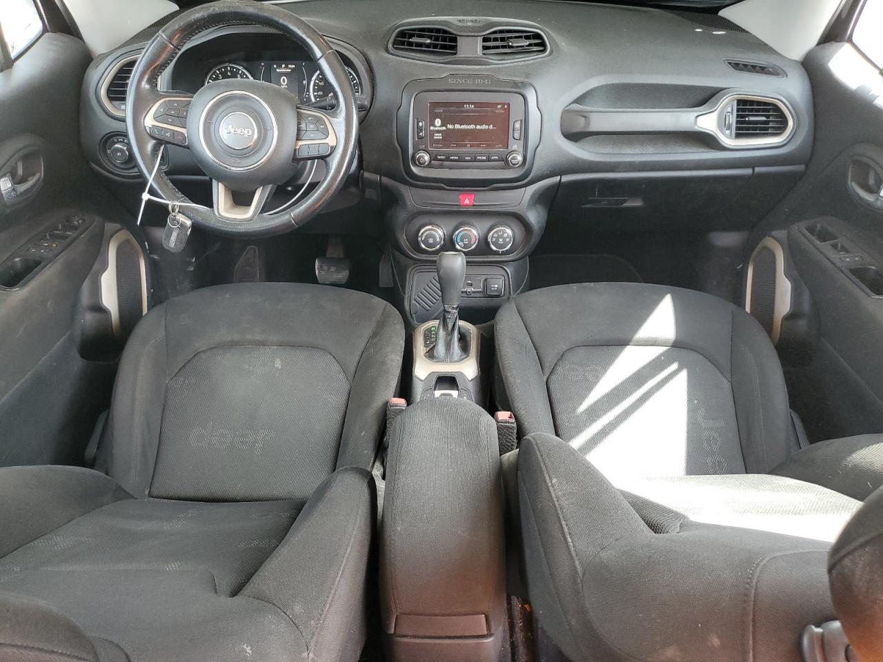 2016 Jeep Renegade - Image 8
