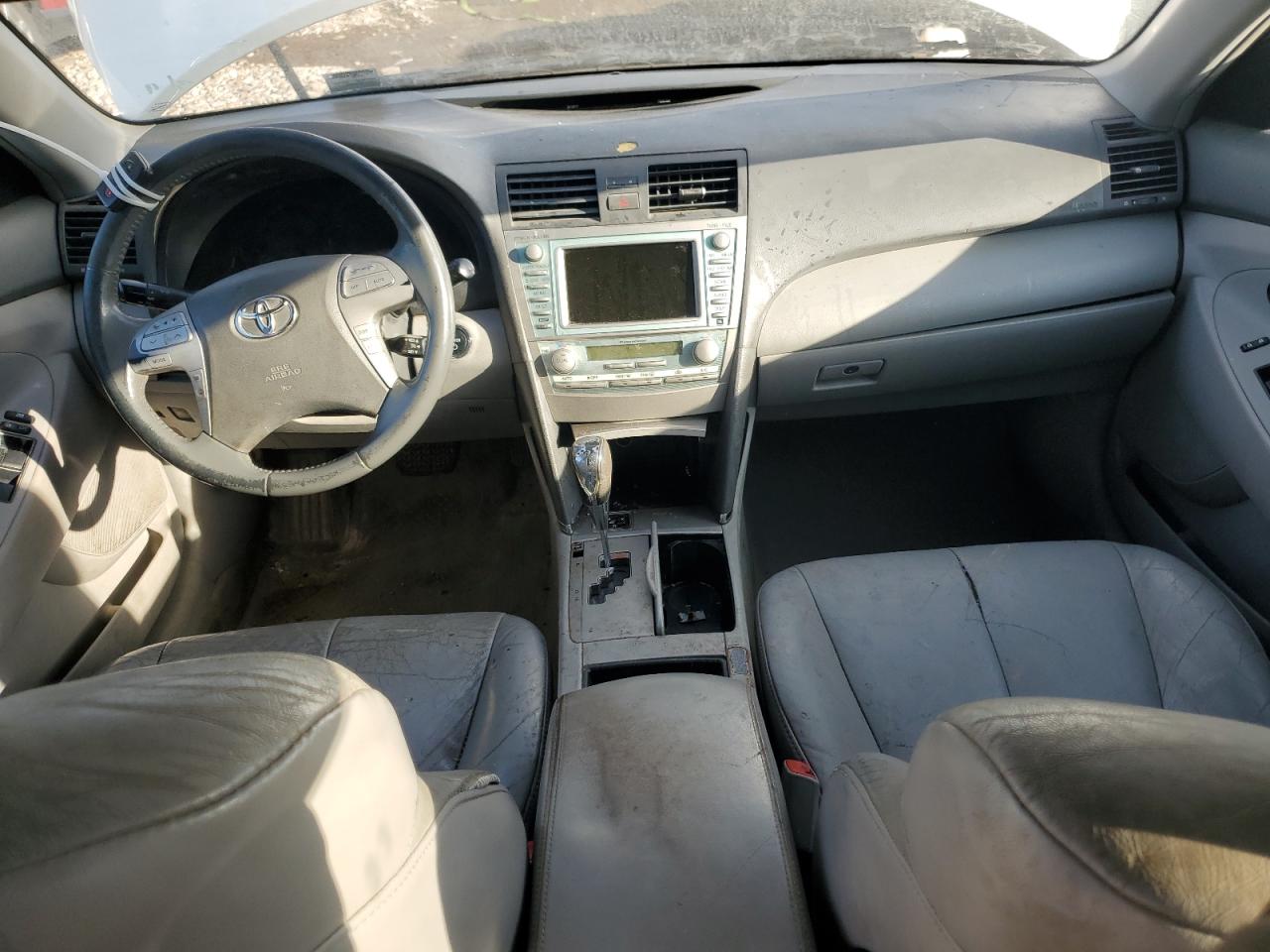 2009 Toyota Camry - Image 8
