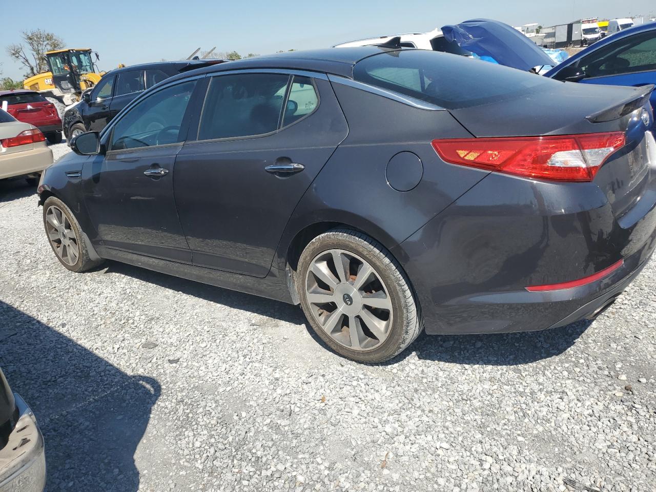 2011 Kia Optima - Image 2