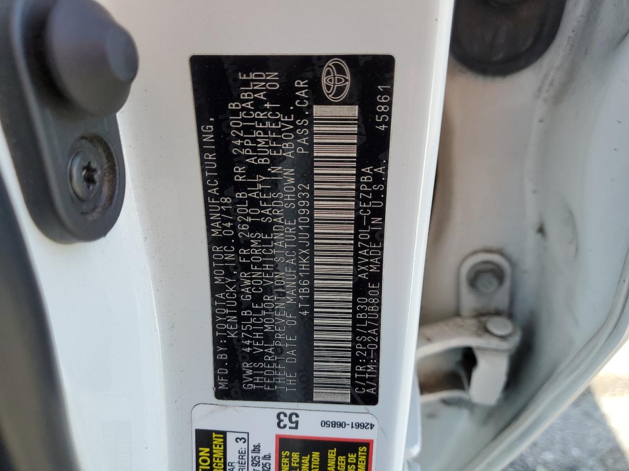 2018 Toyota Camry - Image 12