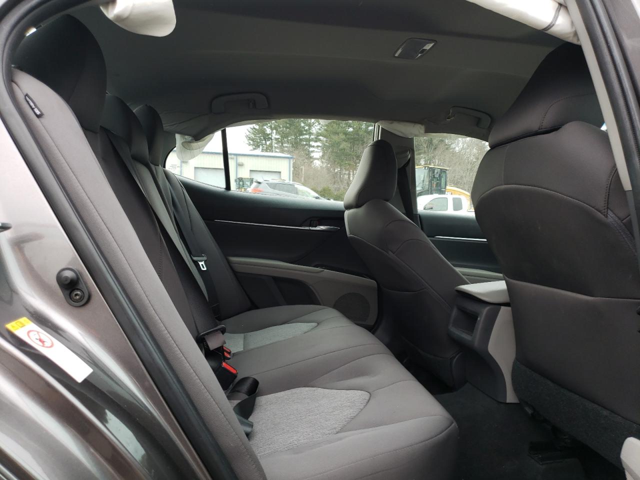 2018 Toyota Camry - Image 10