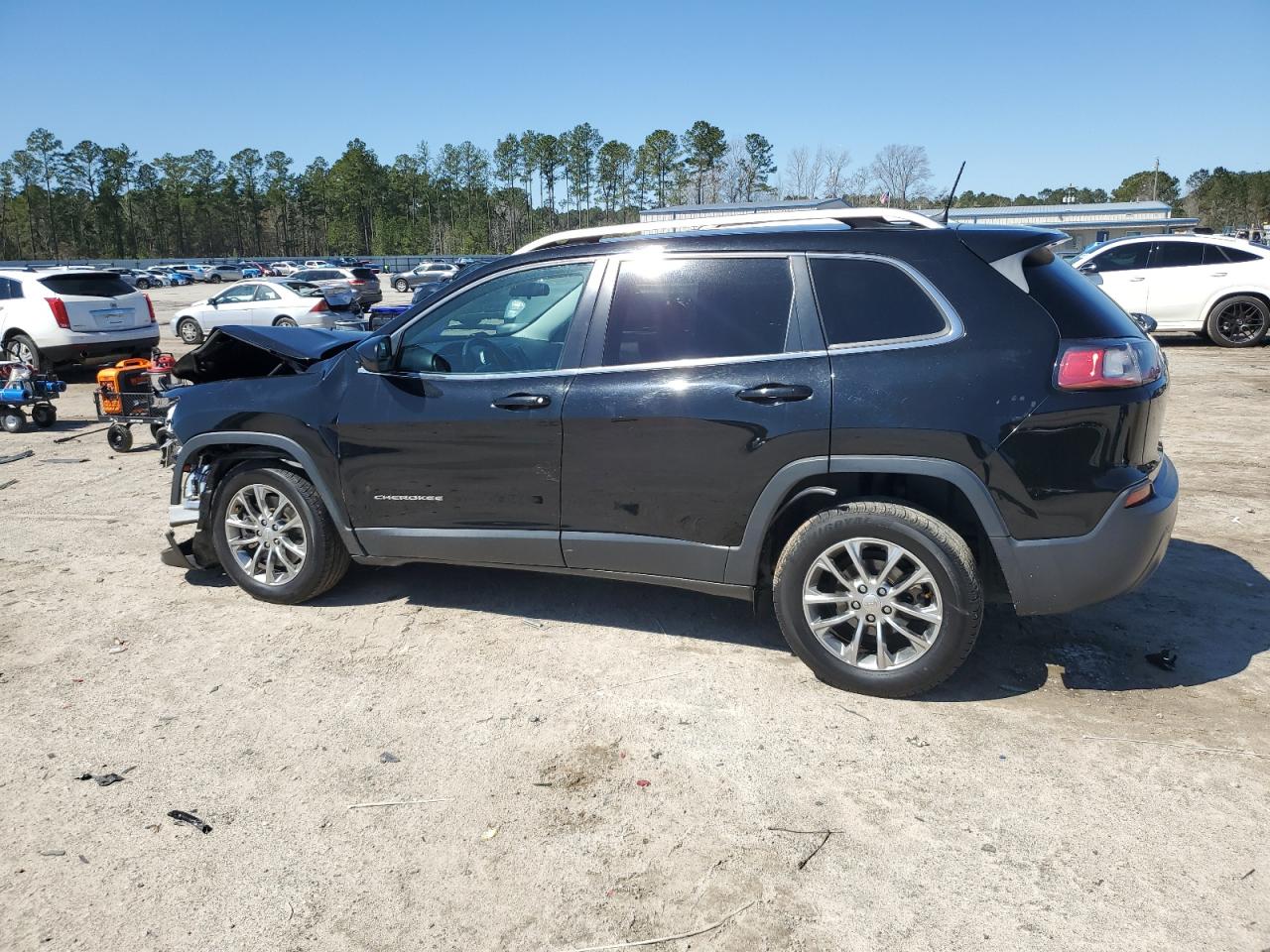 2019 Jeep Grand Cherokee - Image 2