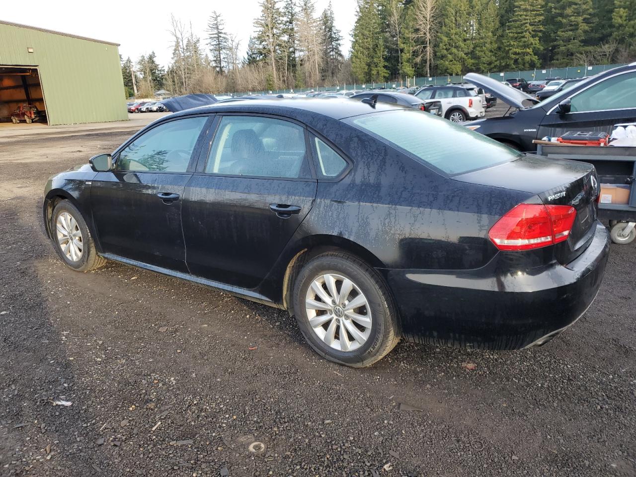2015 Volkswagen Passat - Image 2