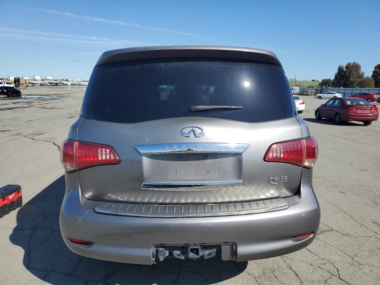 2012 Infiniti QX56 - Image 6