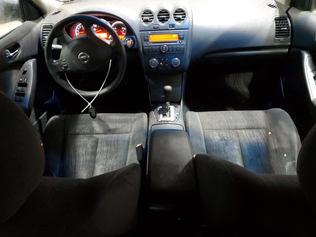 2011 Nissan Altima - Image 8