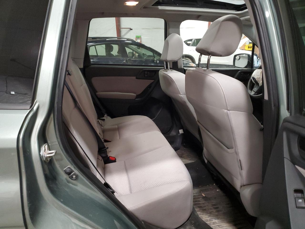 2016 Subaru Forester - Image 11