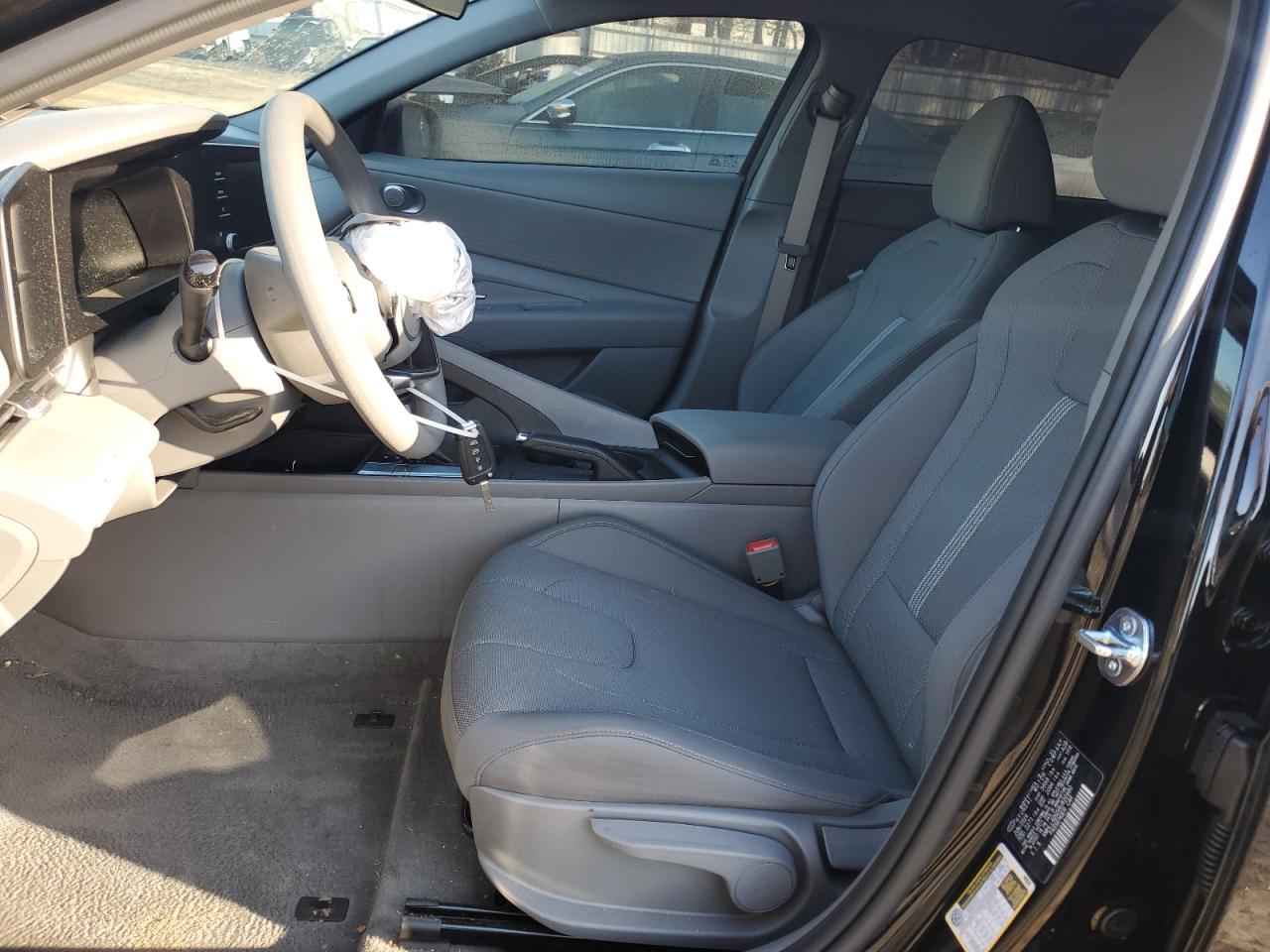 2024 Hyundai Elantra - Image 7