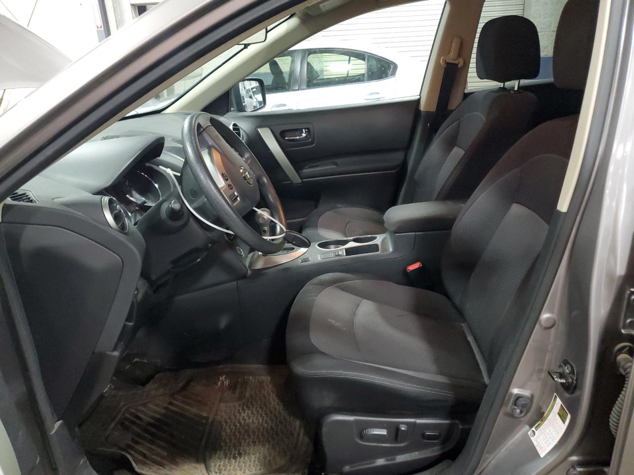 2012 Nissan Rogue - Image 7
