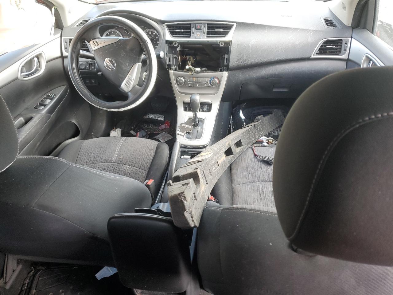 2014 Nissan Sentra - Image 8