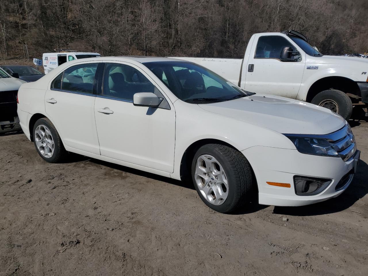 2010 Ford Fusion - Image 4