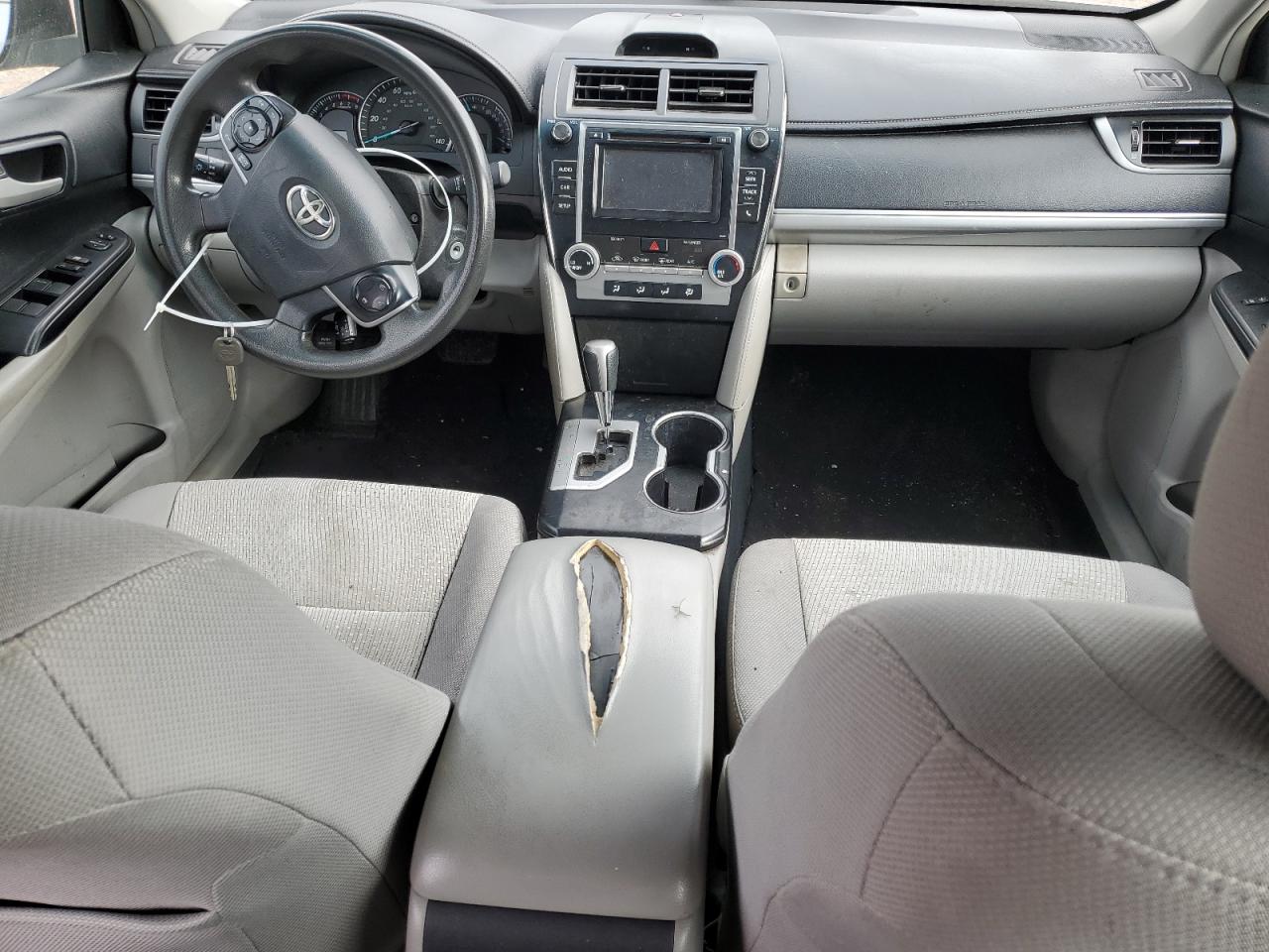 2014 Toyota Camry - Image 8