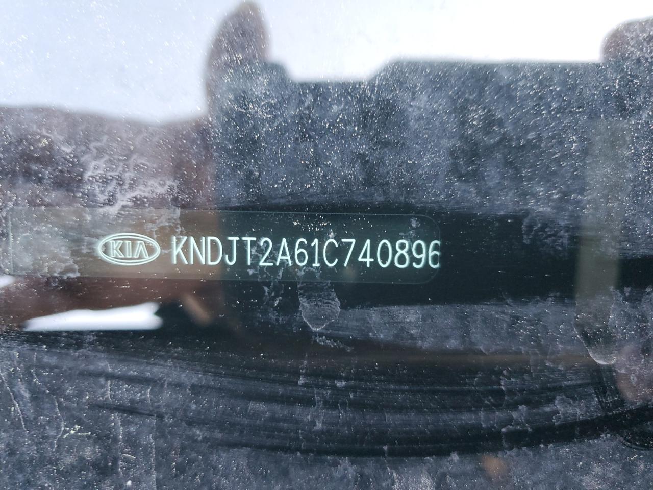 2012 Kia Soul + VIN: KNDJT2A61C7408965 Lot: 50518905