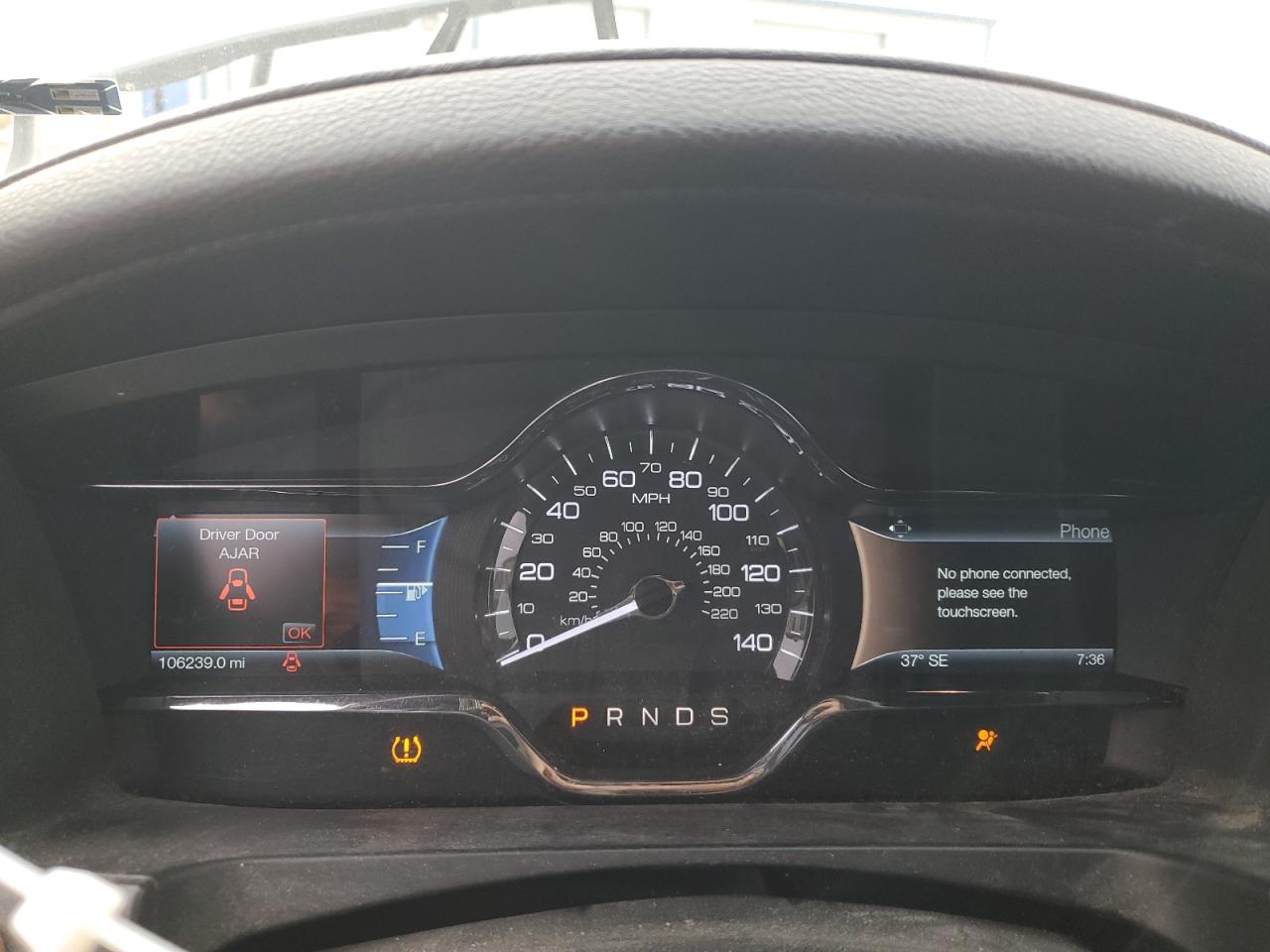 2014 Lincoln MKS - Image 9