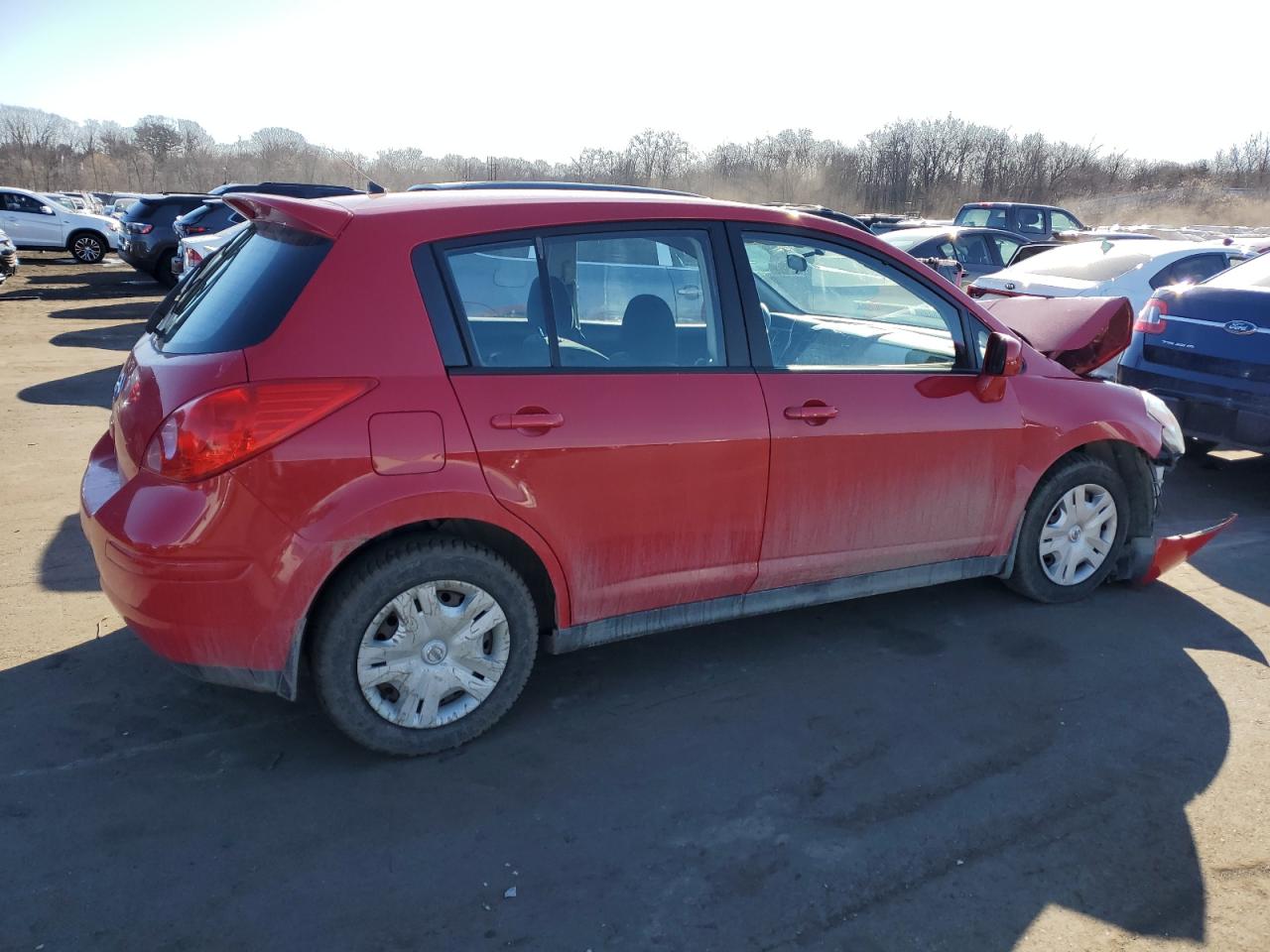 2010 Nissan Versa - Image 3