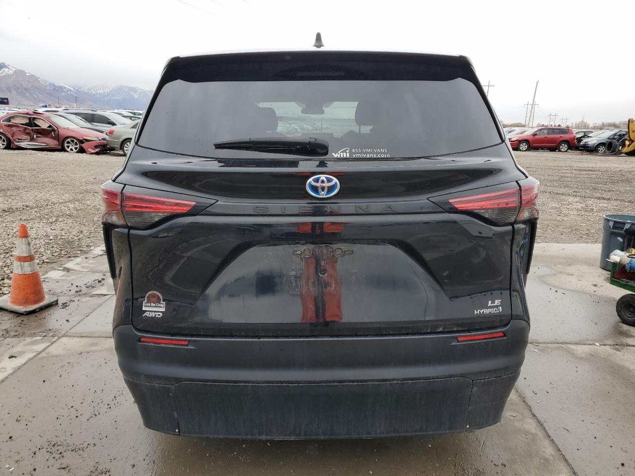 2022 Toyota Sienna - Image 6