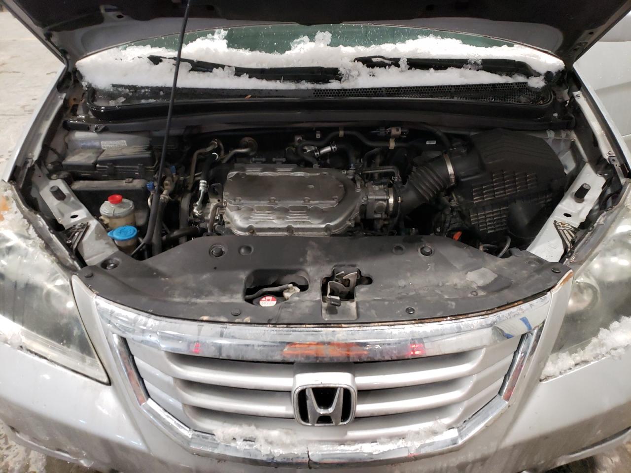2010 Honda Odyssey - Image 13