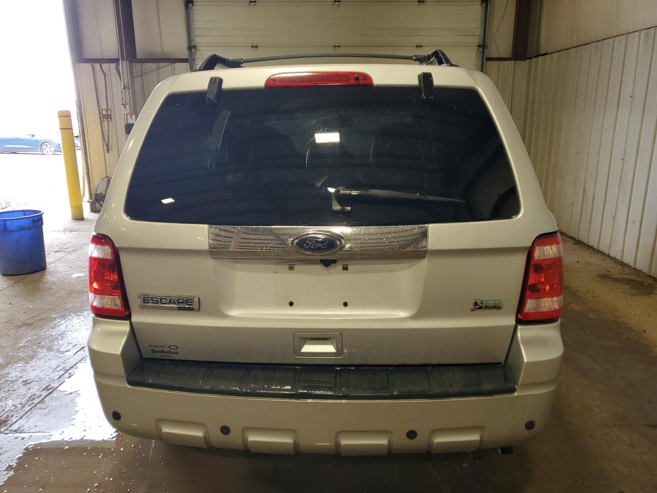 2010 Ford Escape - Image 6