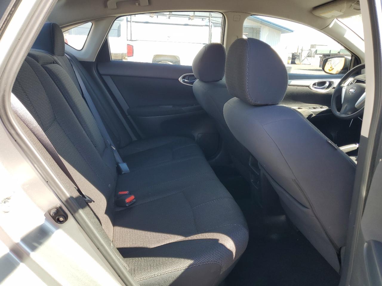 2013 Nissan Sentra - Image 10