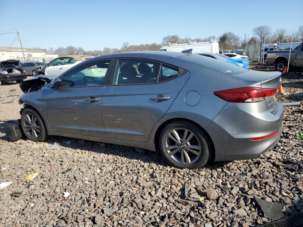 2017 Hyundai Elantra - Image 2