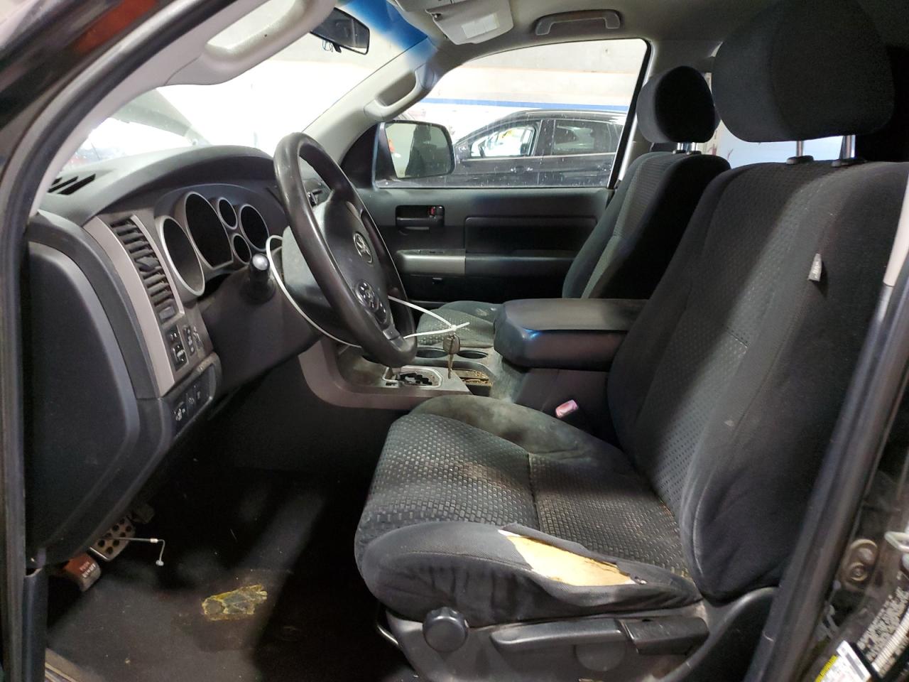 2010 Toyota Tundra - Image 7