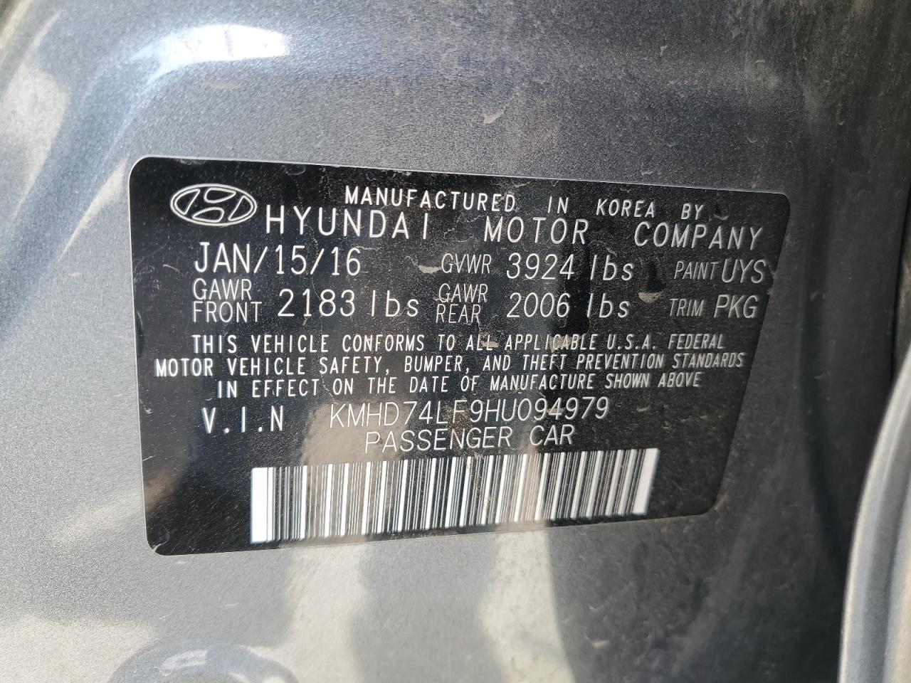 2017 Hyundai Elantra - Image 12