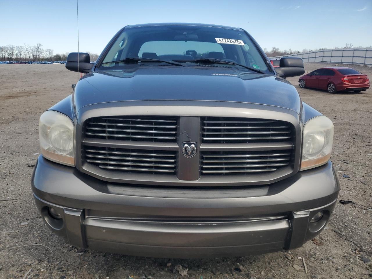 2006 Dodge RAM - Image 5