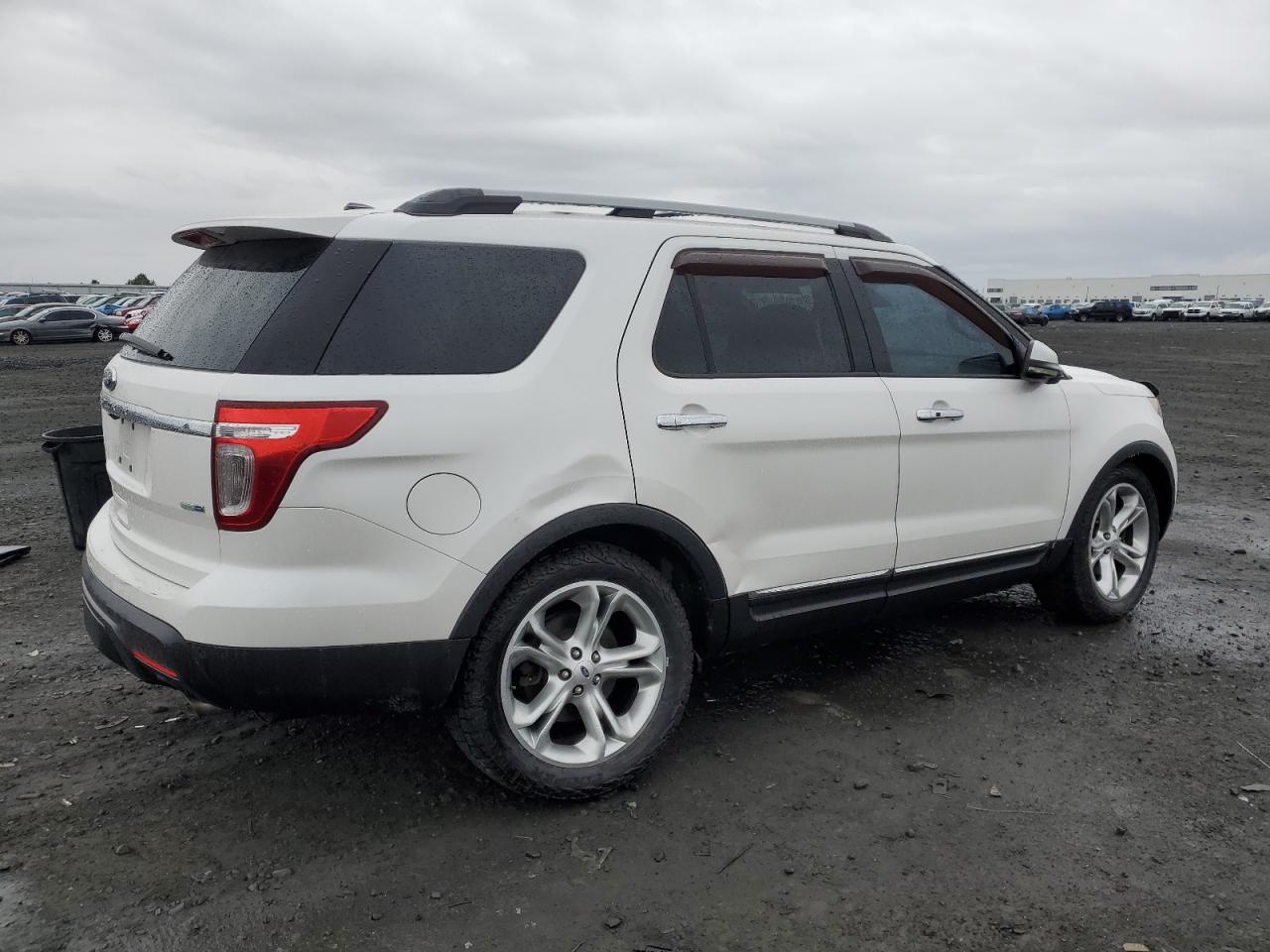 2013 Ford Explorer - Image 3