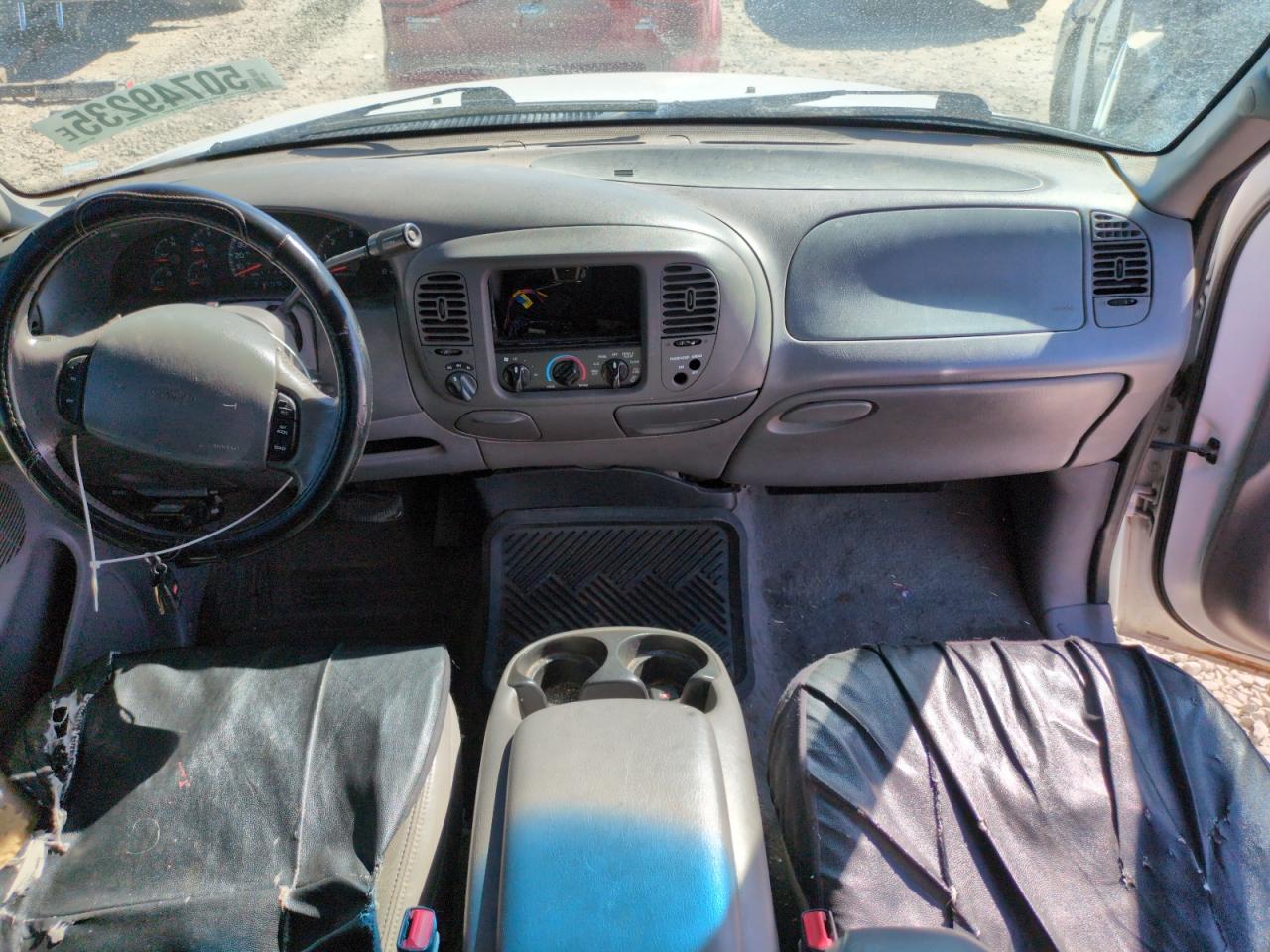 1998 Ford F150 VIN: 1FTRX18LOWKB99054 Lot: 50749235