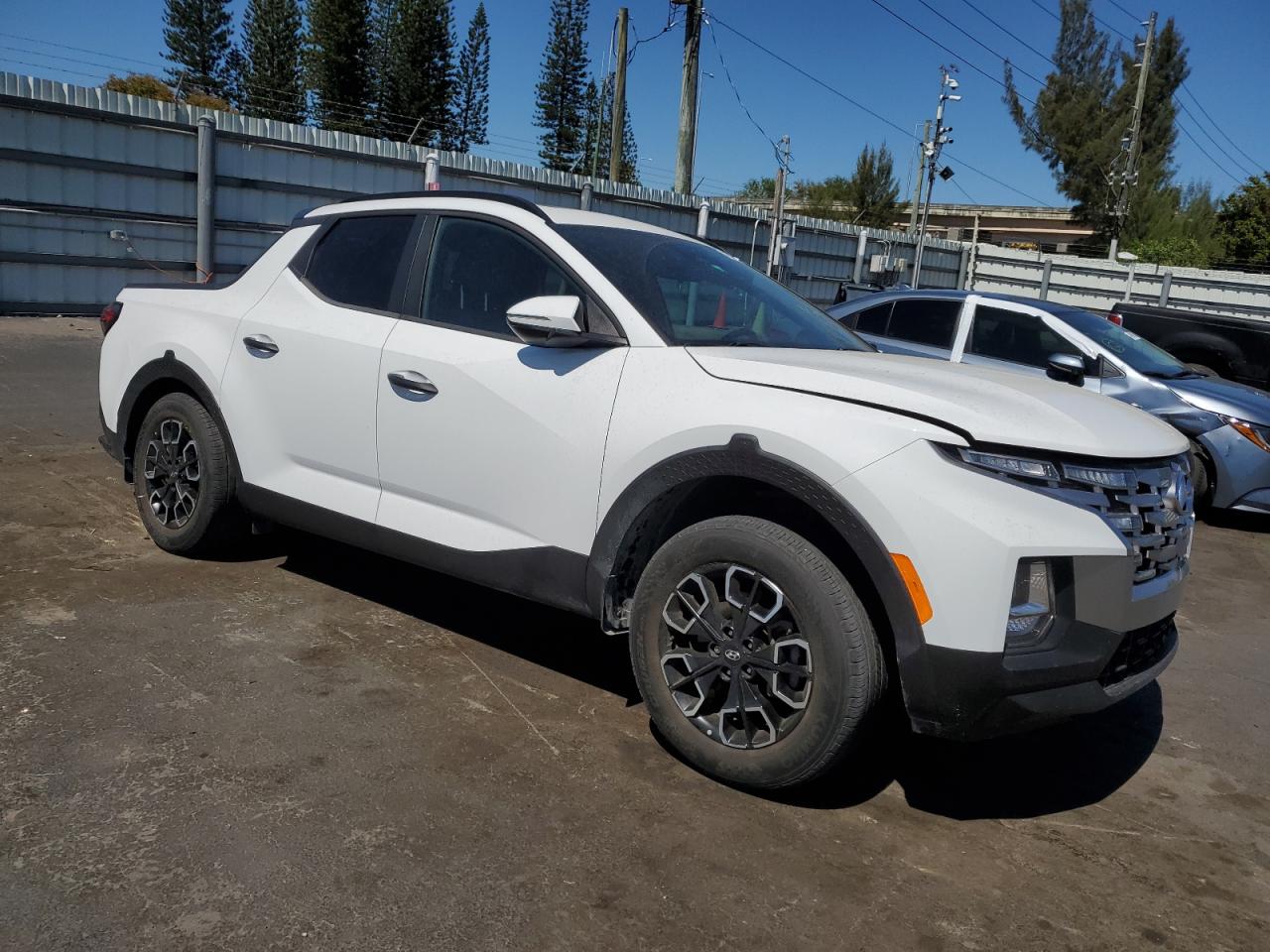 2022 Hyundai Santa Cruz - Image 4
