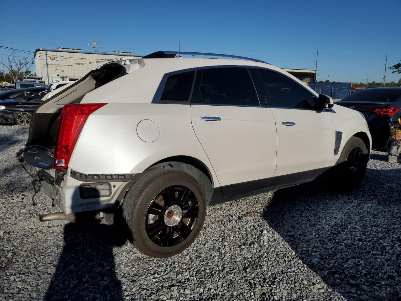 2015 Cadillac SRX - Image 3