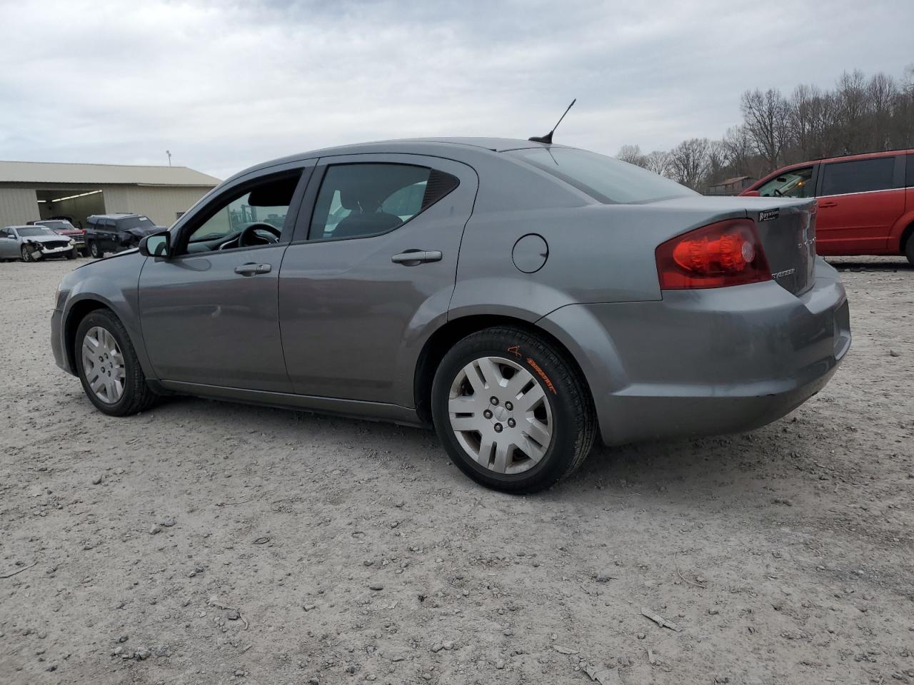 2012 Dodge Avenger - Image 2