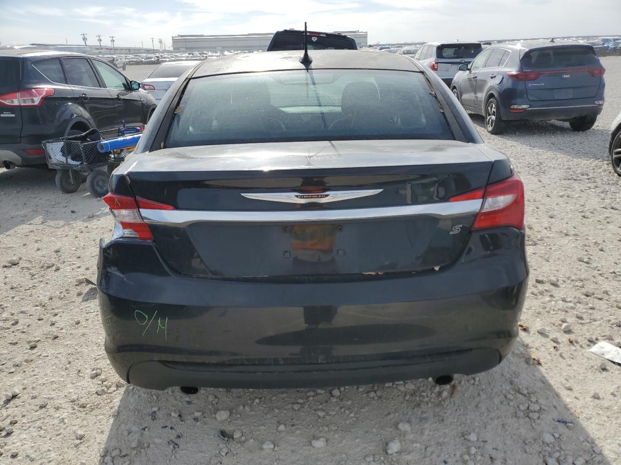 2013 Chrysler 200 - Image 6