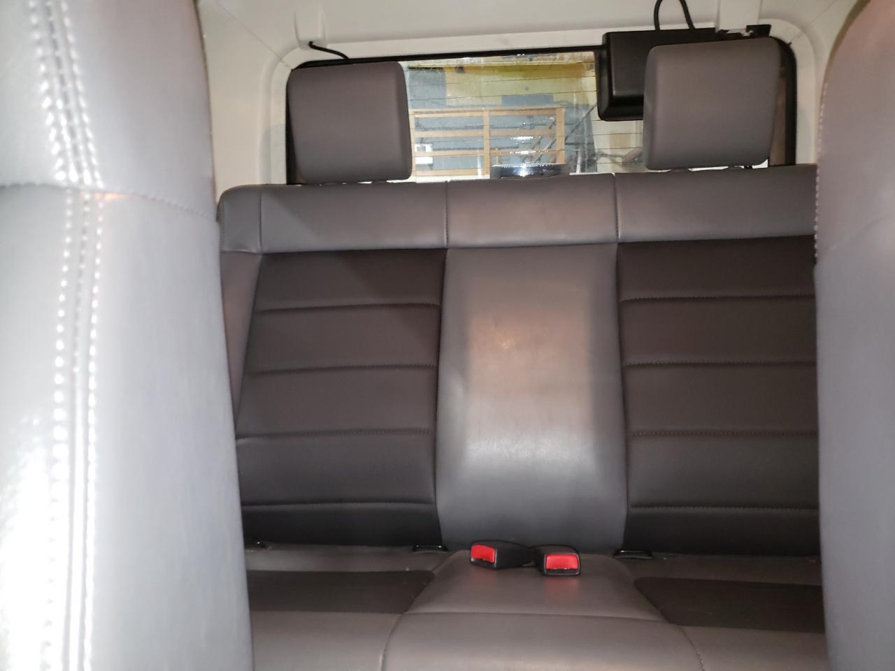 2009 Jeep Wrangler - Image 10