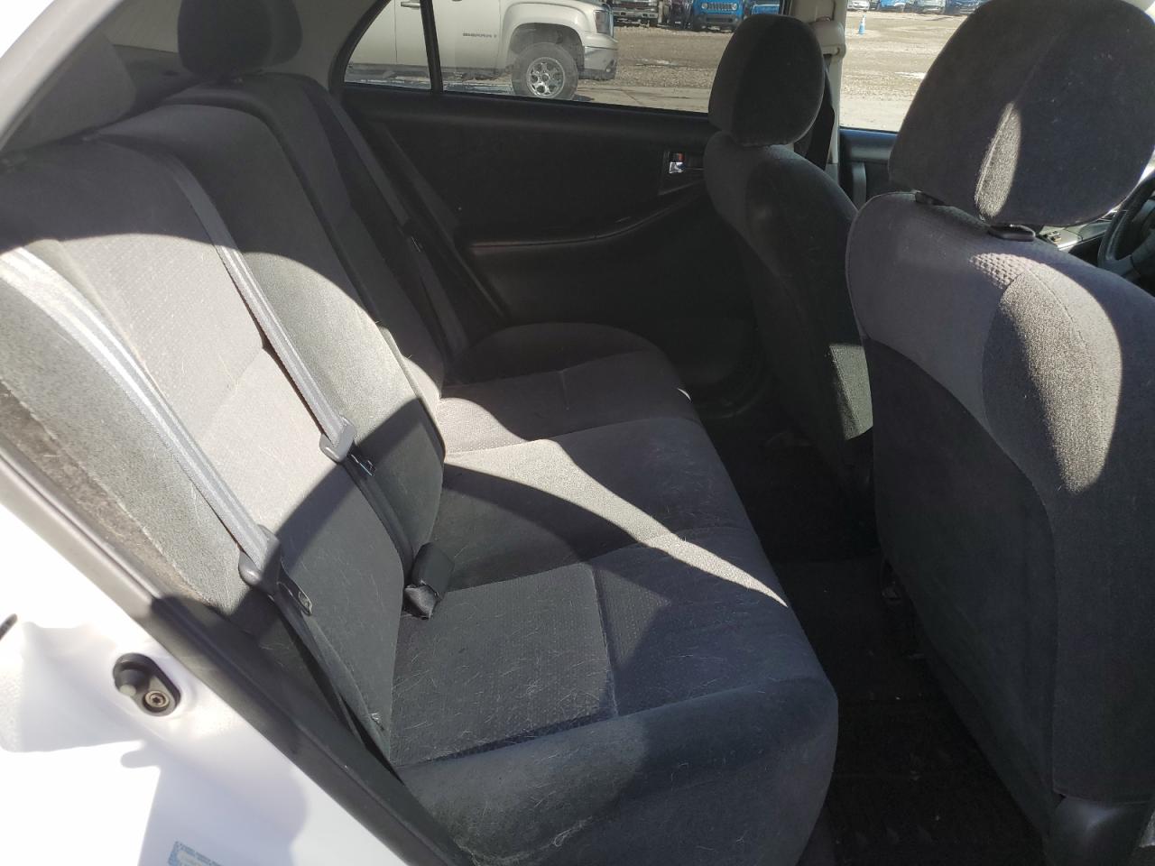 2004 Toyota Corolla - Image 10