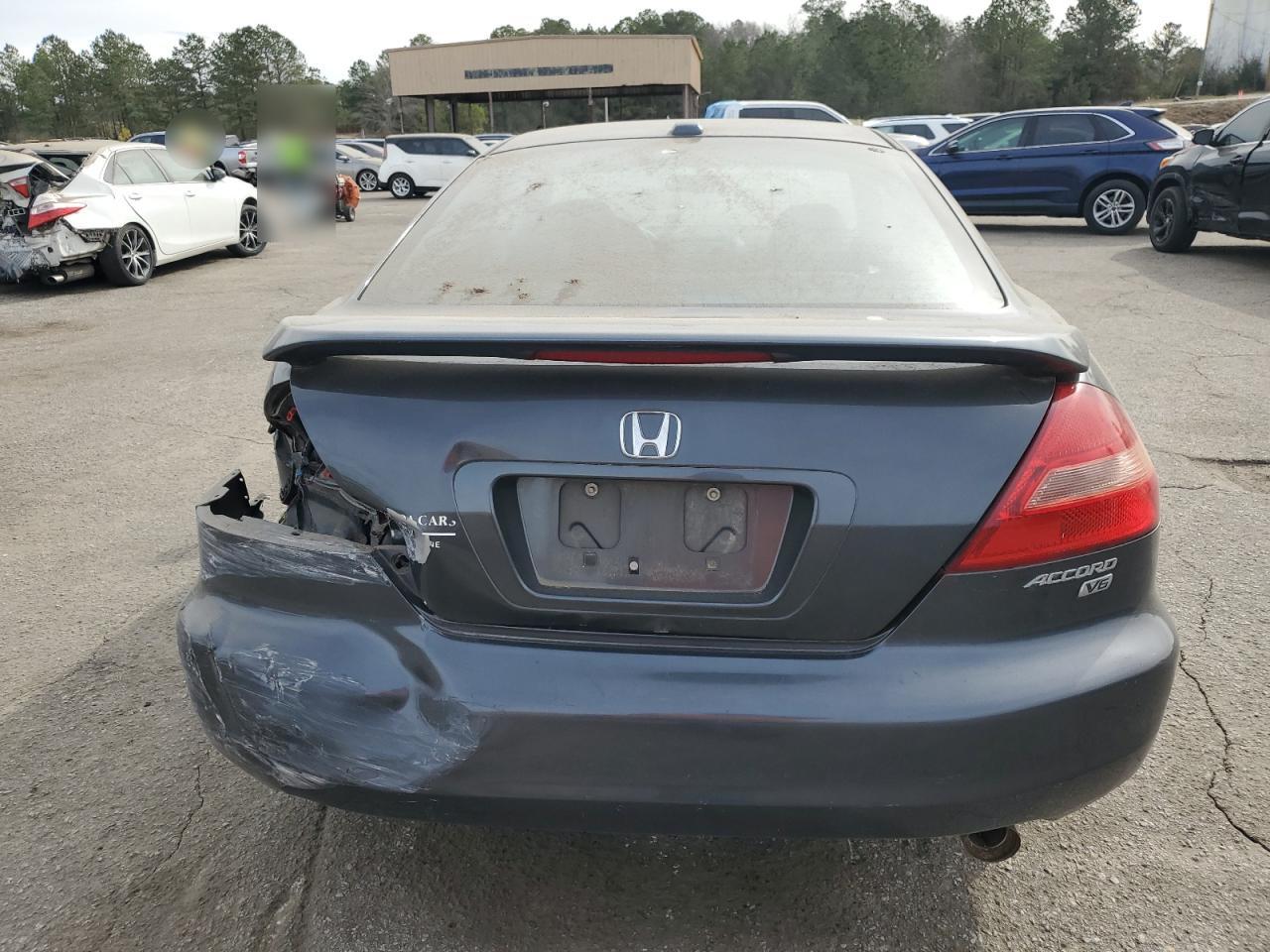 2005 Honda Accord - Image 6