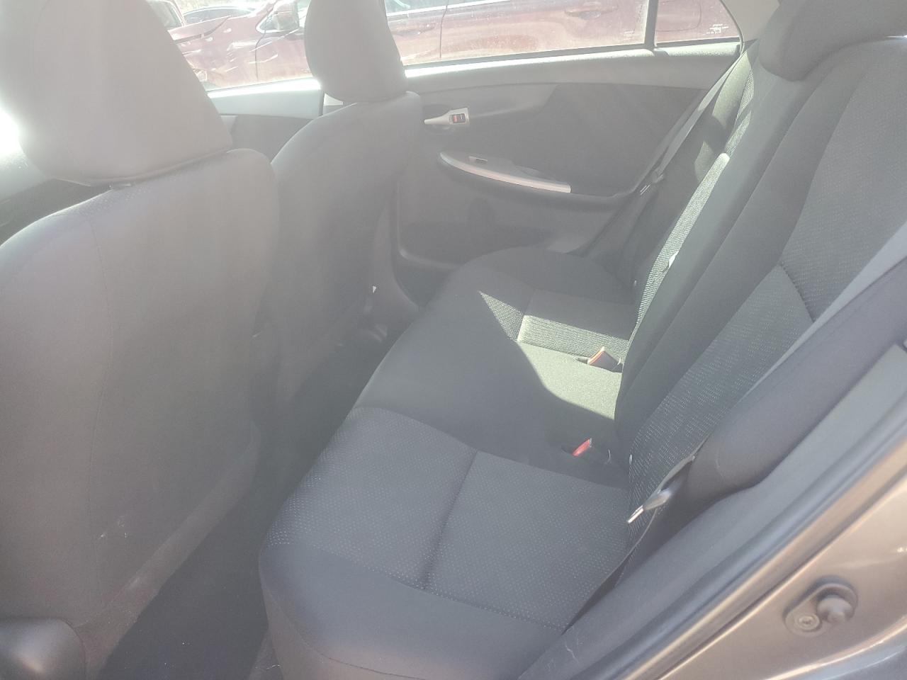 2010 Toyota Corolla - Image 10