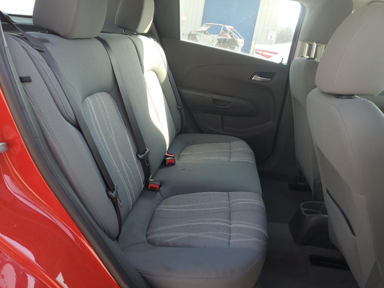 2015 Chevrolet Sonic - Image 10