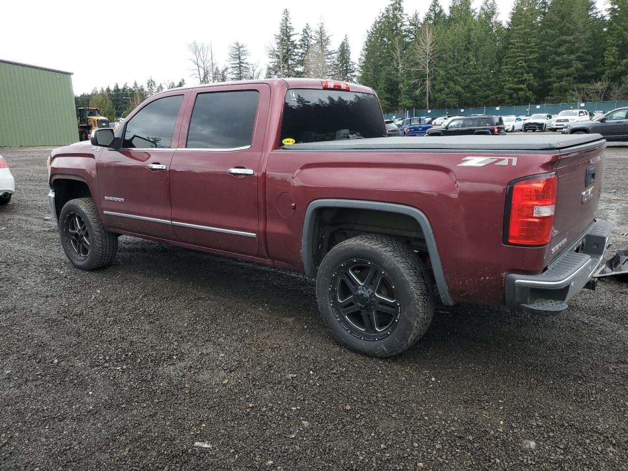 2014 GMC Sierra - Image 2