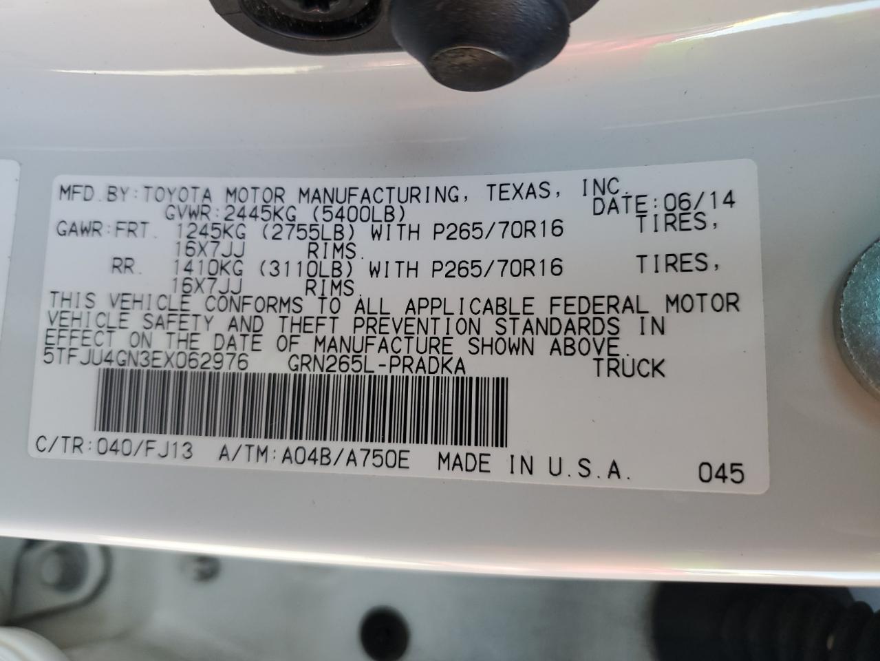 2014 Toyota Tacoma - Image 12