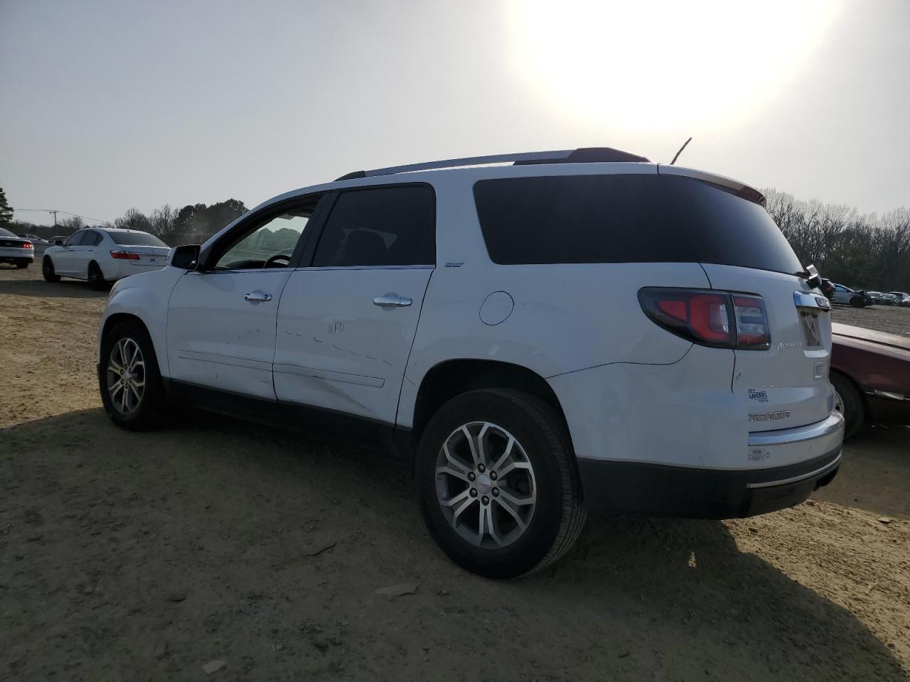 2016 GMC Acadia - Image 2