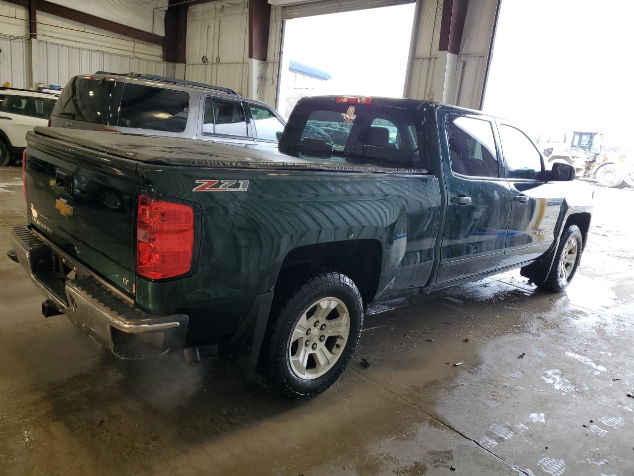 2015 Chevrolet Silverado - Image 3