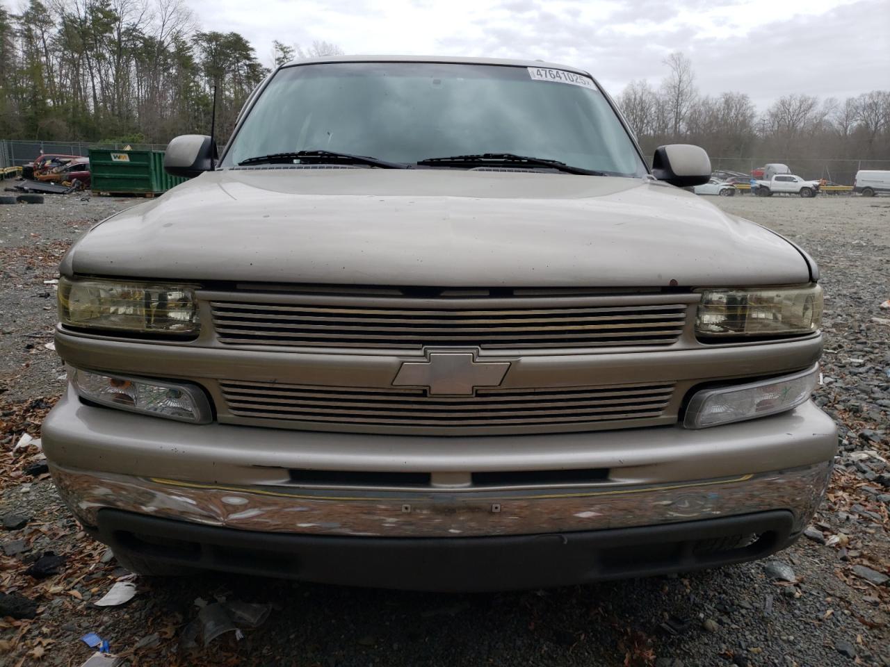2003 Chevrolet Tahoe - Image 5