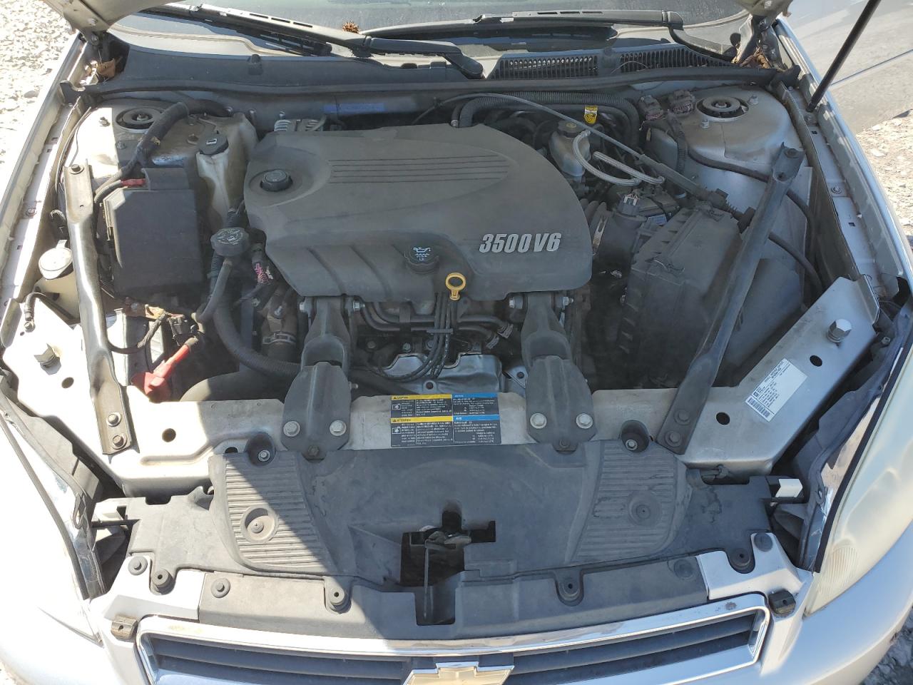 2009 Chevrolet Impala - Image 12