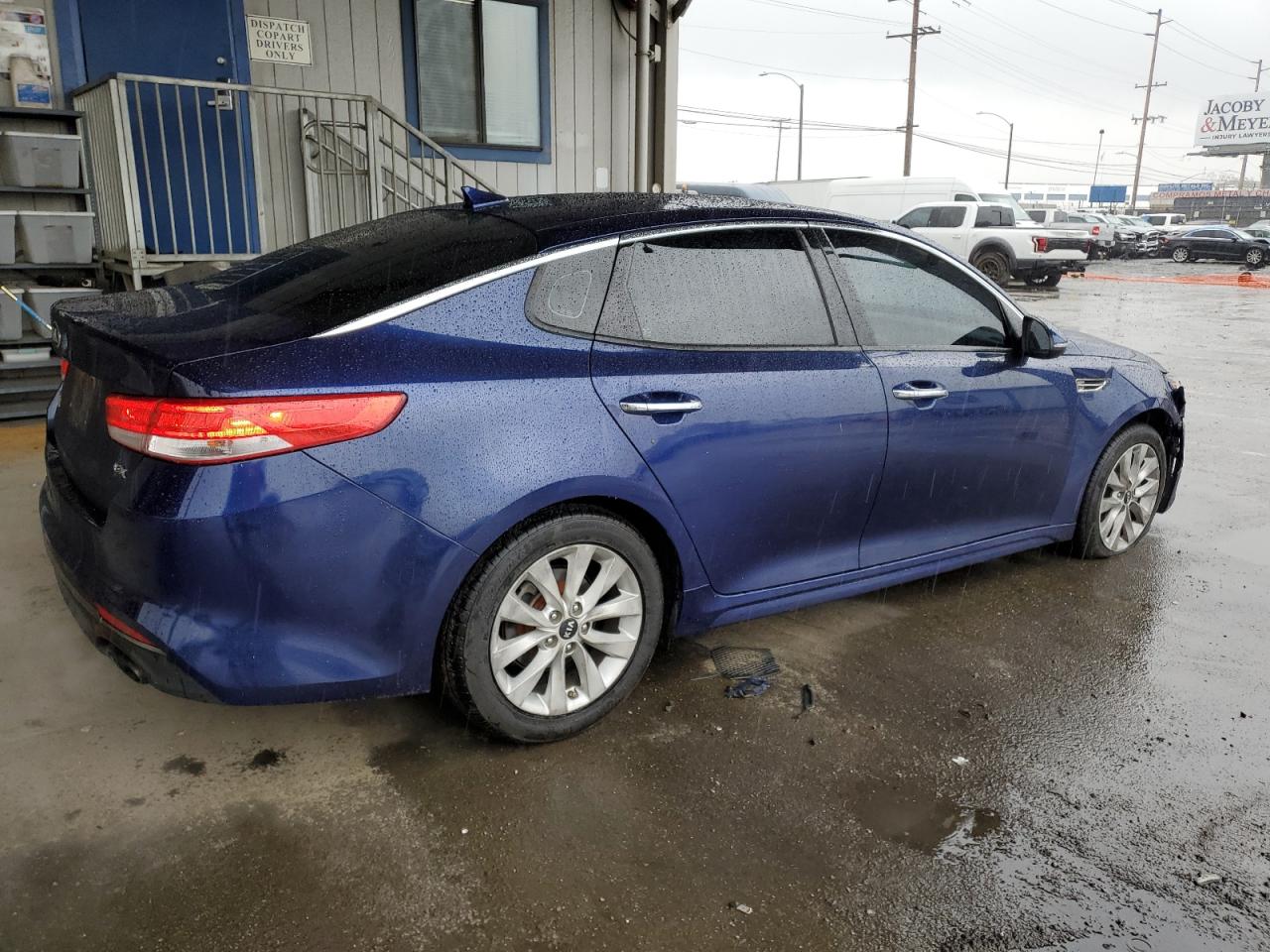 2018 Kia Optima - Image 3