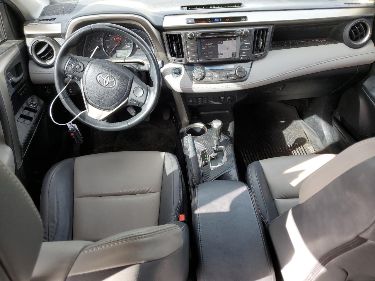 2014 Toyota RAV 4 - Image 8